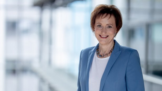 Sabine Wosche, Geschäftsführerin der Landesentwicklungsgesellschaft Thüringen (LEG) und stellvertretende Vorsitzende des Hochschulrats der EAH Jena