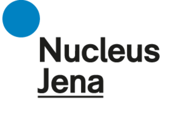 Logo Nucleus Jena mit blauem Punkt
