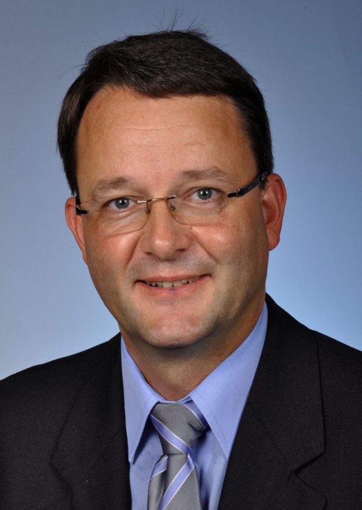 Passfoto Dr. Arndt Lautenschläger
