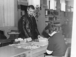 Reconstruction of the Zeiss Library