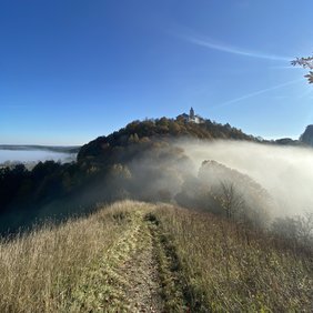 Die Leuchtenburg bei Jena in den Morgenstunden