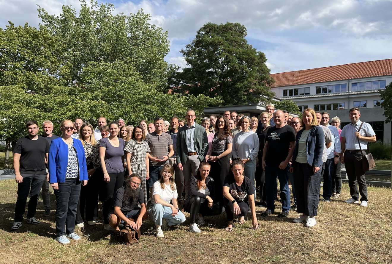 Gruppenbild der Teilnehmenden