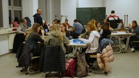 Foto vom Ersti-Grillen des Studierendenrats der EAH Jena