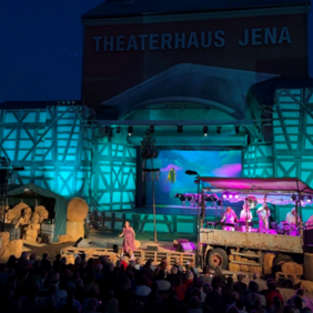 Kulturarena Jena 2023 Nachtaufnahme