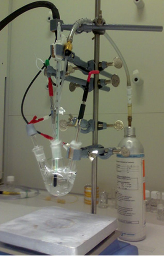 Structure electrochemical epitaxy