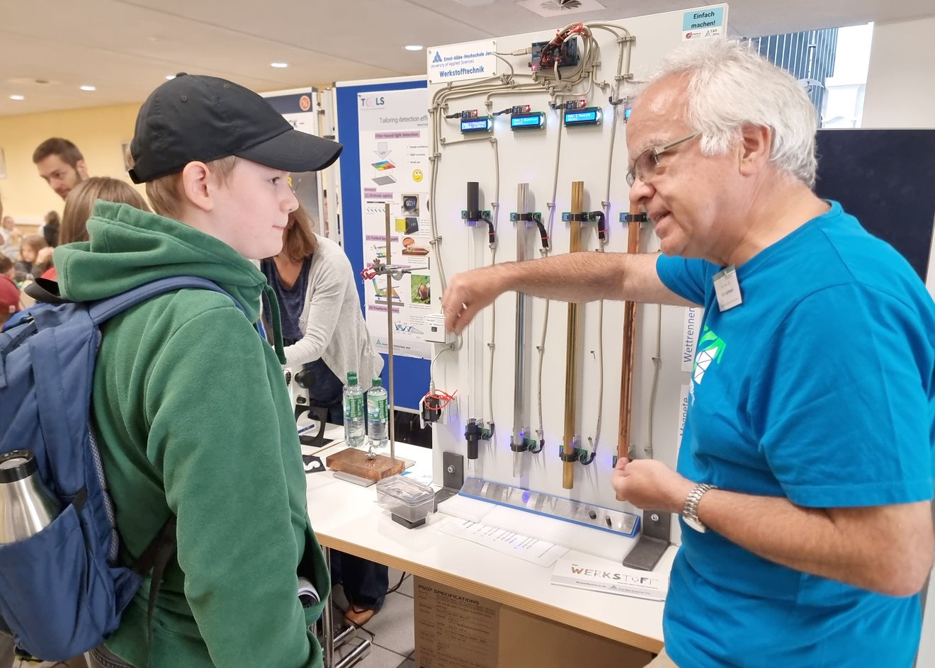 EAH Jena beim 4. MINT-Festival und den Highlights der Physik: Wissenschaft hautnah erleben 