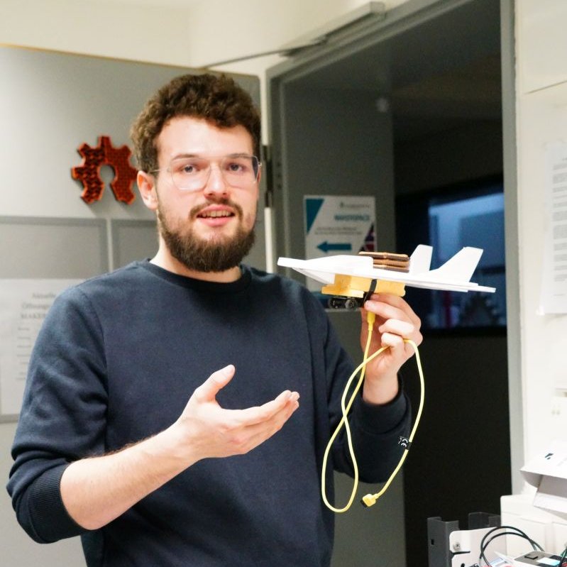 Präsentation eines Transportfahrzeuges für die MakerChallenge
