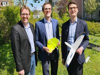Die drei Projektleiter des MAVAS-Projekts: (v. li.) Prof. Dr.-Ing. Burkart Voß, Prof. Dr.-Ing. Frank Dienerowitz und Prof. Dr.-Ing. Daniel Möller