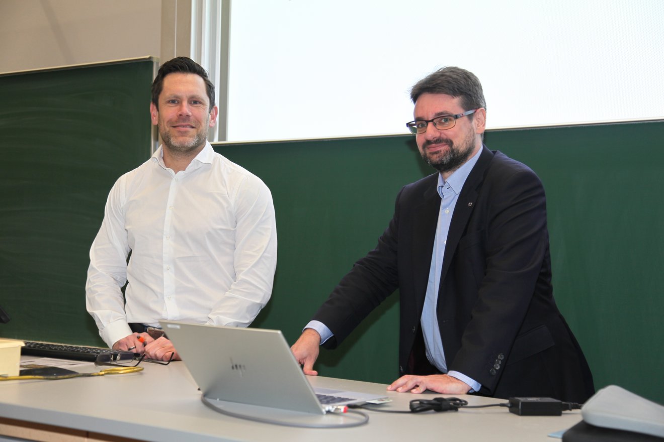Prof. Dr. Rank Pothen und Jürgen Naumann