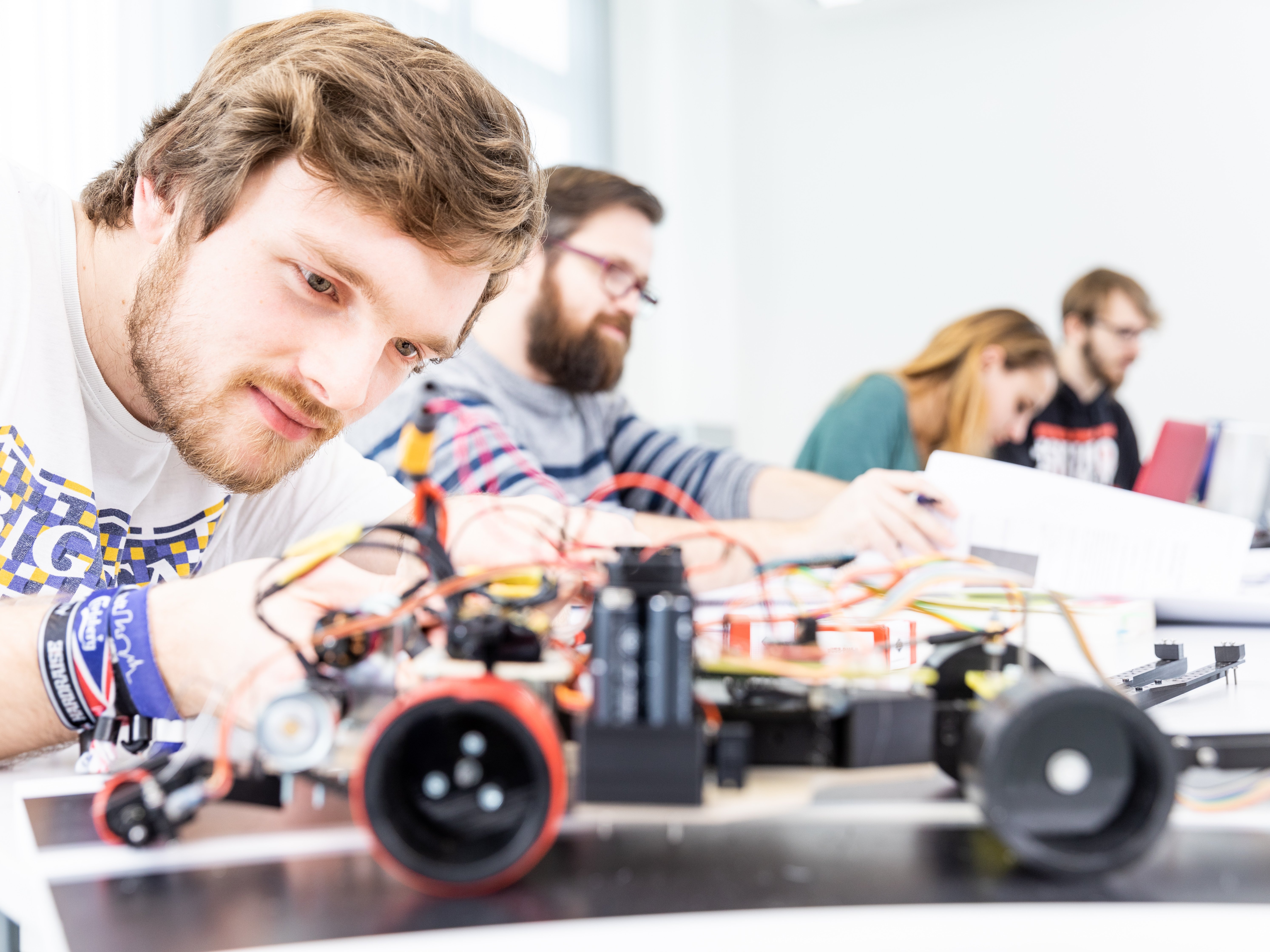 Bachelorstudiengänge im Fachbereich Elektrotechnik/Informationstechnik
