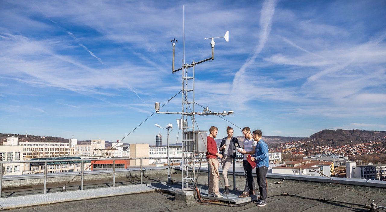 Klimastation auf Haus 5, Blick nach Nordosten