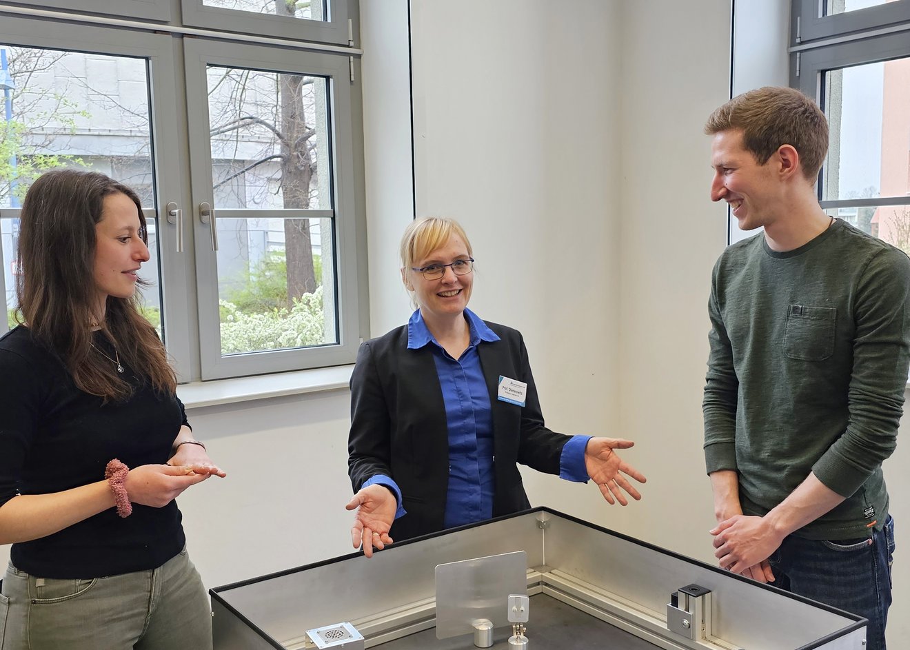 Projektstart BioLOC an der Ernst-Abbe-Hochschule Jena: Neues optisches System erlaubt Analyse der molekularen Dynamik von biologischen Strukturen