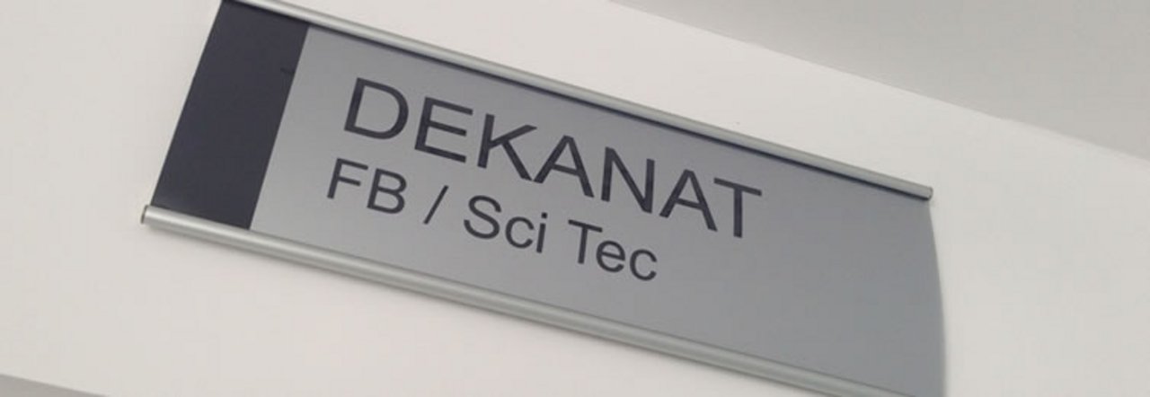 Schild Dekanat