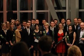 Bachelor-Absolventen 2014/15