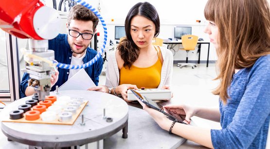 Wirtschaftsingenieurwesen studieren an der Ernst-Abbe-Hochschule Jena