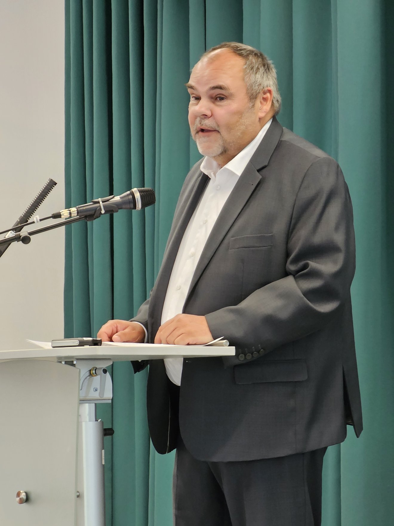 Ernst-Abbe-Hochschule Jena eröffnet feierlich das „StartUpLab“