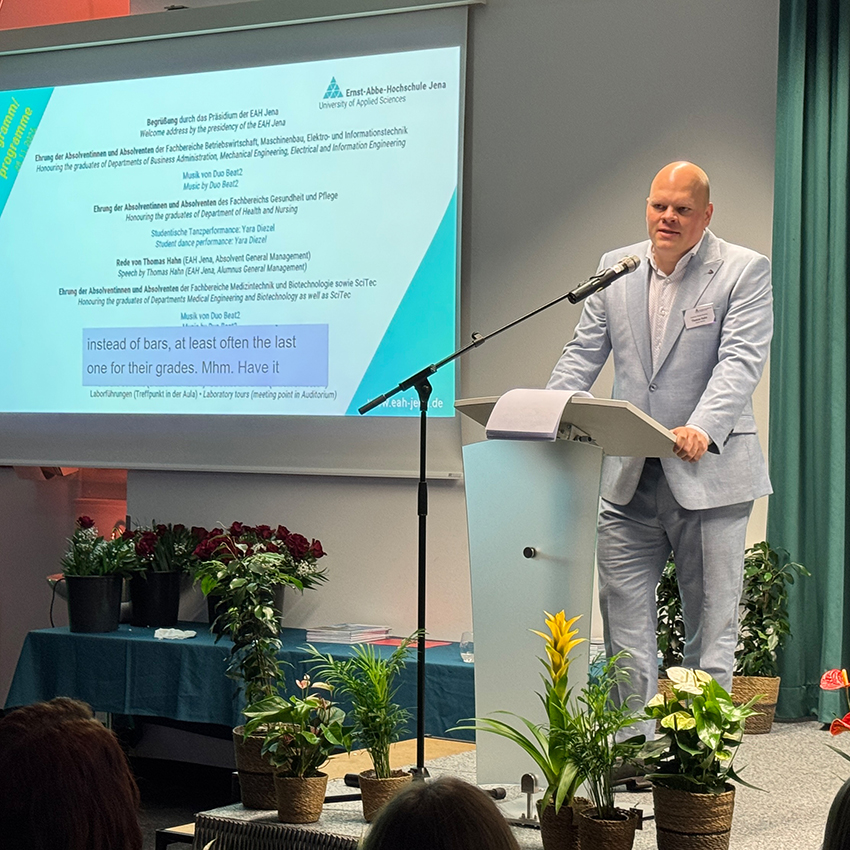 Graduate speech: Thomas Hahn