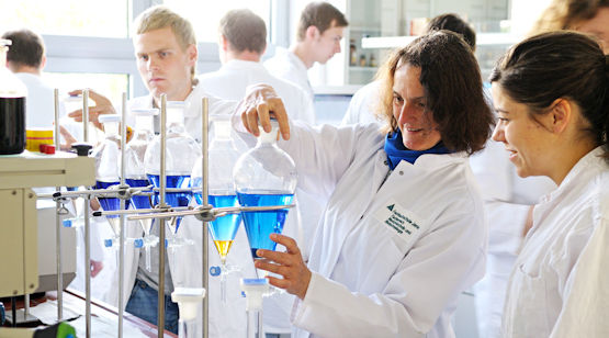 Biotechnologie studieren an der Ernst-Abbe-Hochschule Jena