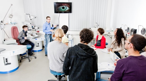 Klinische Optometrie studieren an der Ernst-Abbe-Hochschule Jena