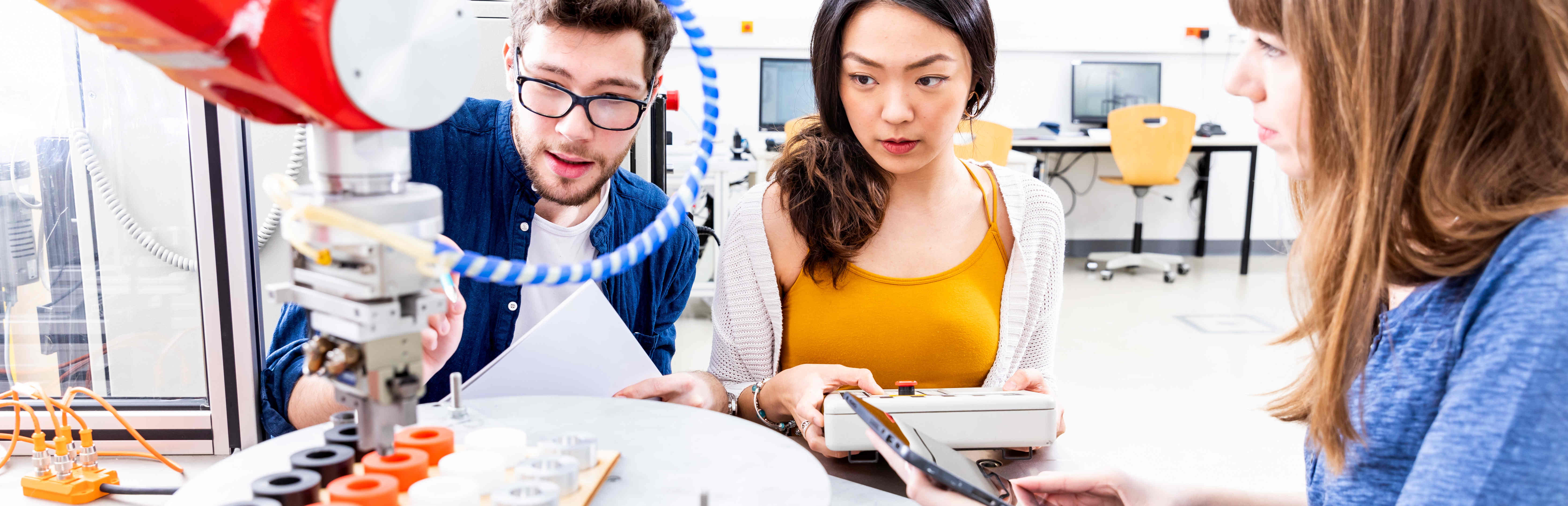 Wirtschaftsingenieurwesen studieren an der Ernst-Abbe-Hochschule Jena