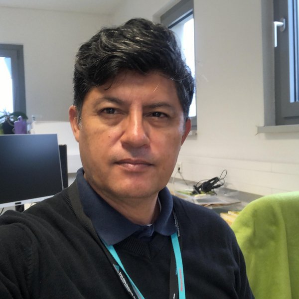 Prof. Dr. Oscar Frausto Prof. Dr. Oscar Frausto